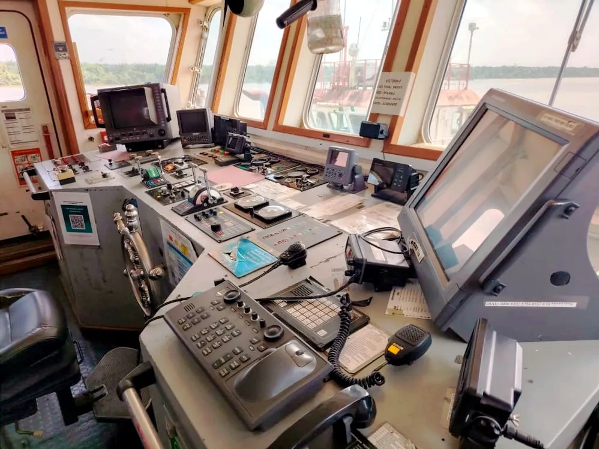 Nave da sbarco, con serbatoi in vendita