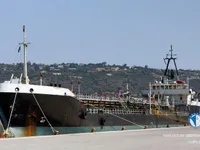 Petroliera/Chimichiera in vendita