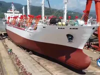 Nave refrigerata in vendita