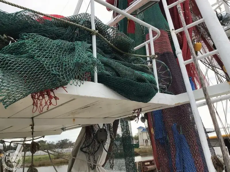 Peschereccio a strascico in vendita