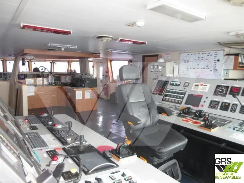 Nave di supporto in vendita
