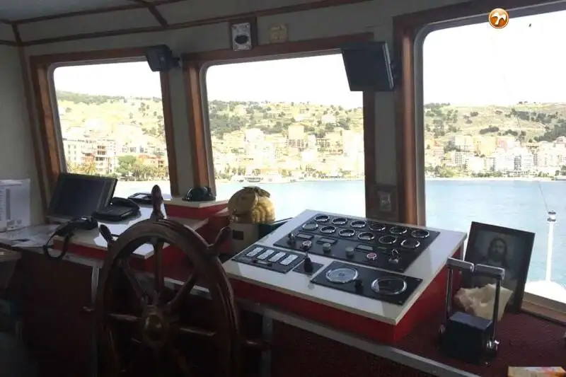Nave traghetto in vendita