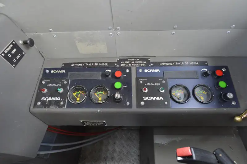 Navi militari in vendita