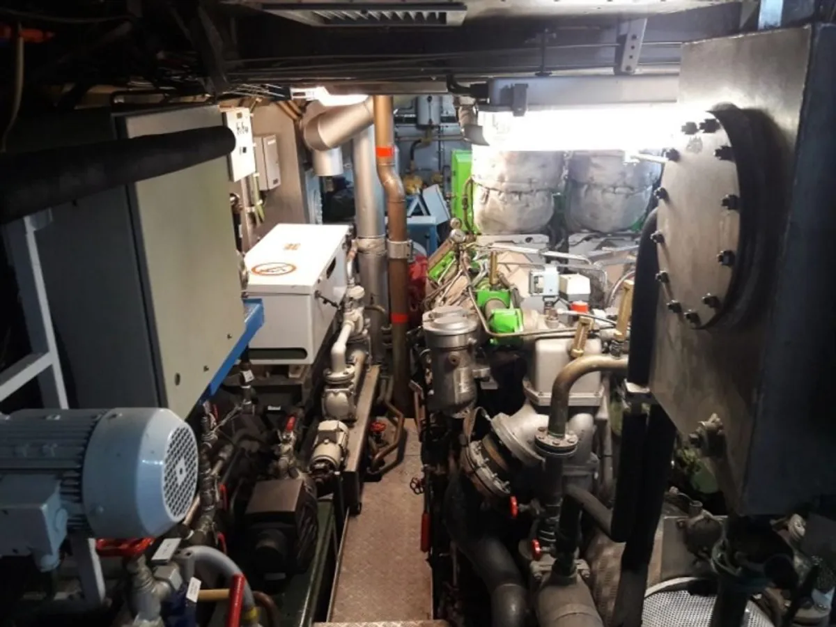 Nave da rilevamento in vendita