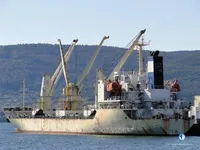 Nave refrigerata in vendita