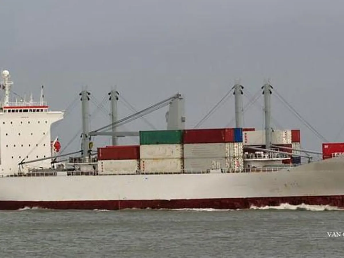 Nave refrigerata in vendita