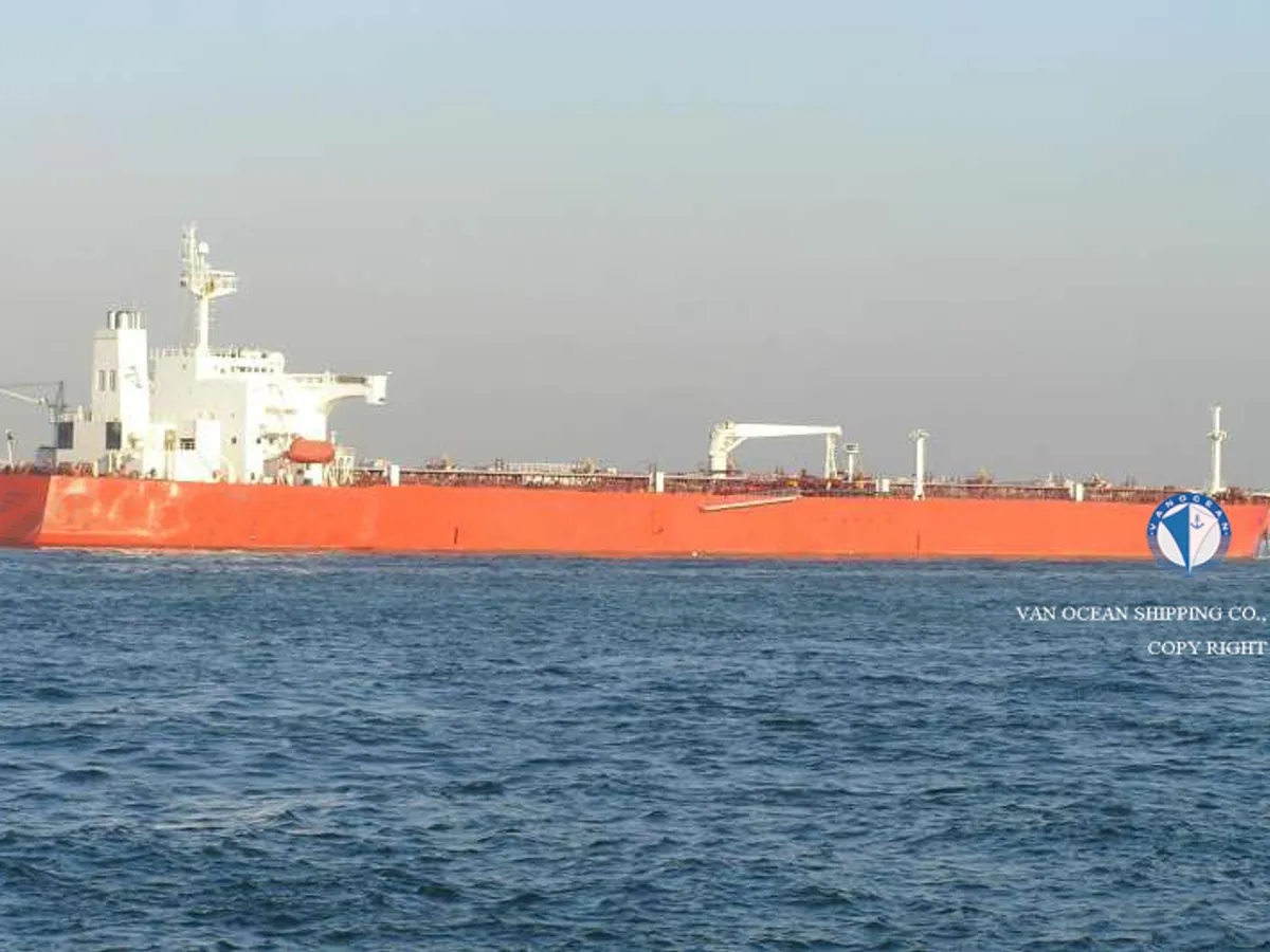 Petroliera/Chimichiera in vendita