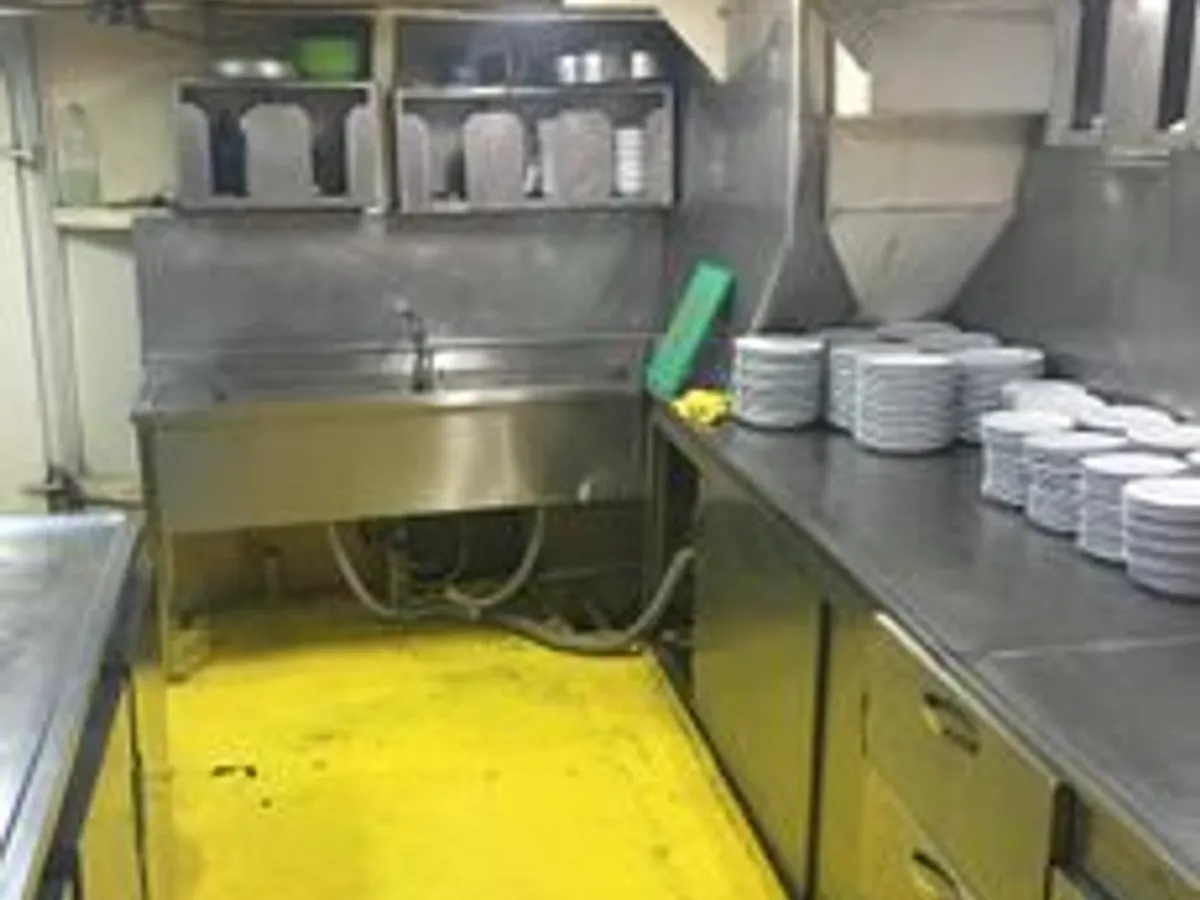 Nave passeggeri in vendita