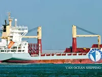 Nave refrigerata in vendita