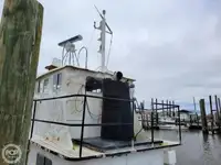 Nave di supporto in vendita