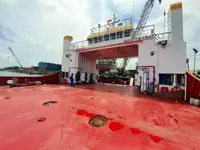 Nave da sbarco, con serbatoi in vendita