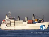Nave refrigerata in vendita