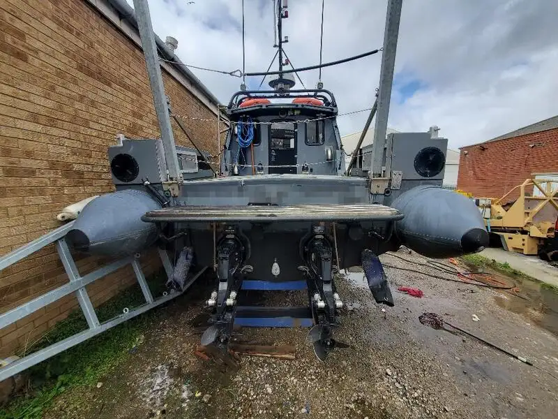 Nave da rilevamento in vendita