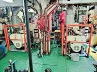 Nave da sbarco, con serbatoi in vendita