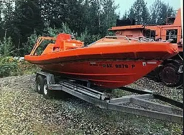 Nave di soccorso in vendita