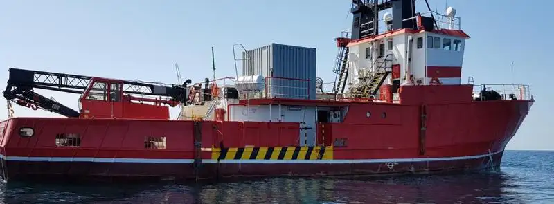 Nave refrigerata in vendita