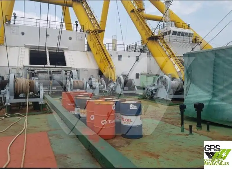Nave gru in vendita