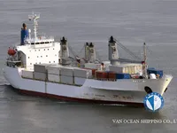 Nave refrigerata in vendita
