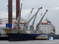 Nave refrigerata in vendita