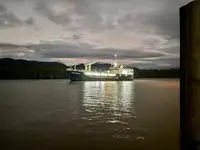 Nave di supporto in vendita