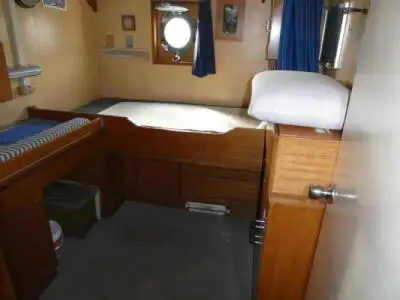 Nave da ricerca in vendita