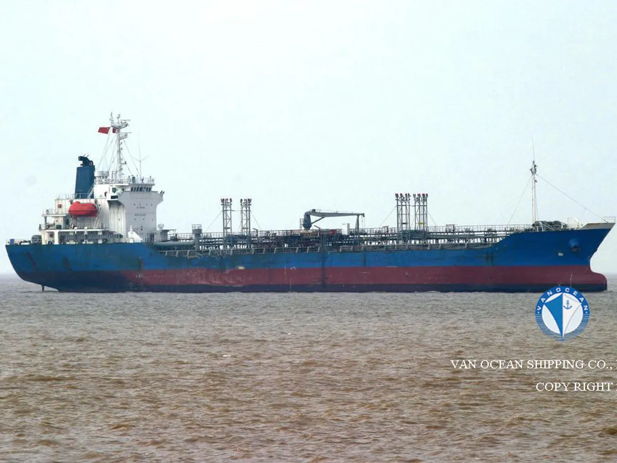 Petroliera/Chimichiera in vendita