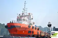 Nave di rifornimento in vendita