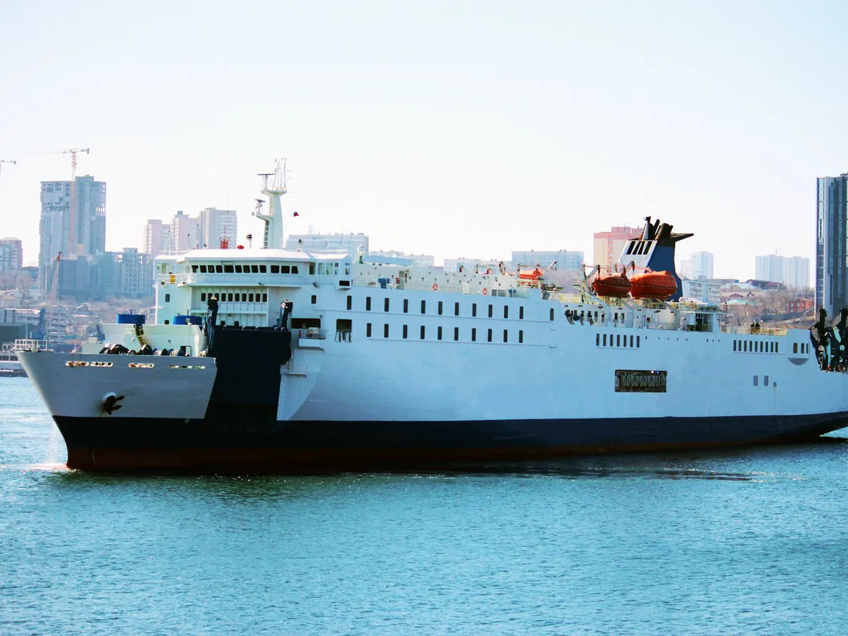 Nave RoPax in vendita