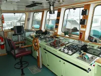 Nave da ricerca in vendita