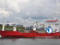 Nave refrigerata in vendita