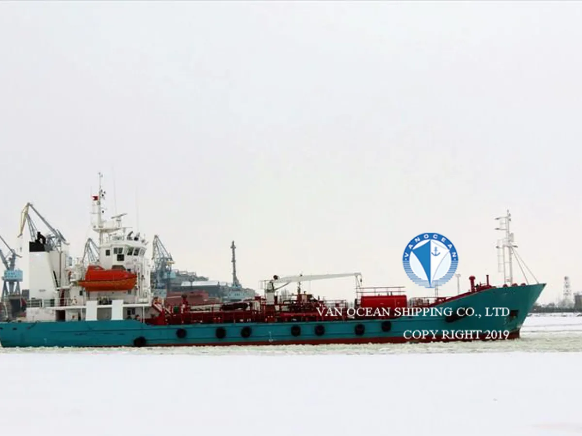 Petroliera/Chimichiera in vendita