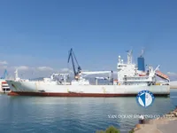 Nave refrigerata in vendita