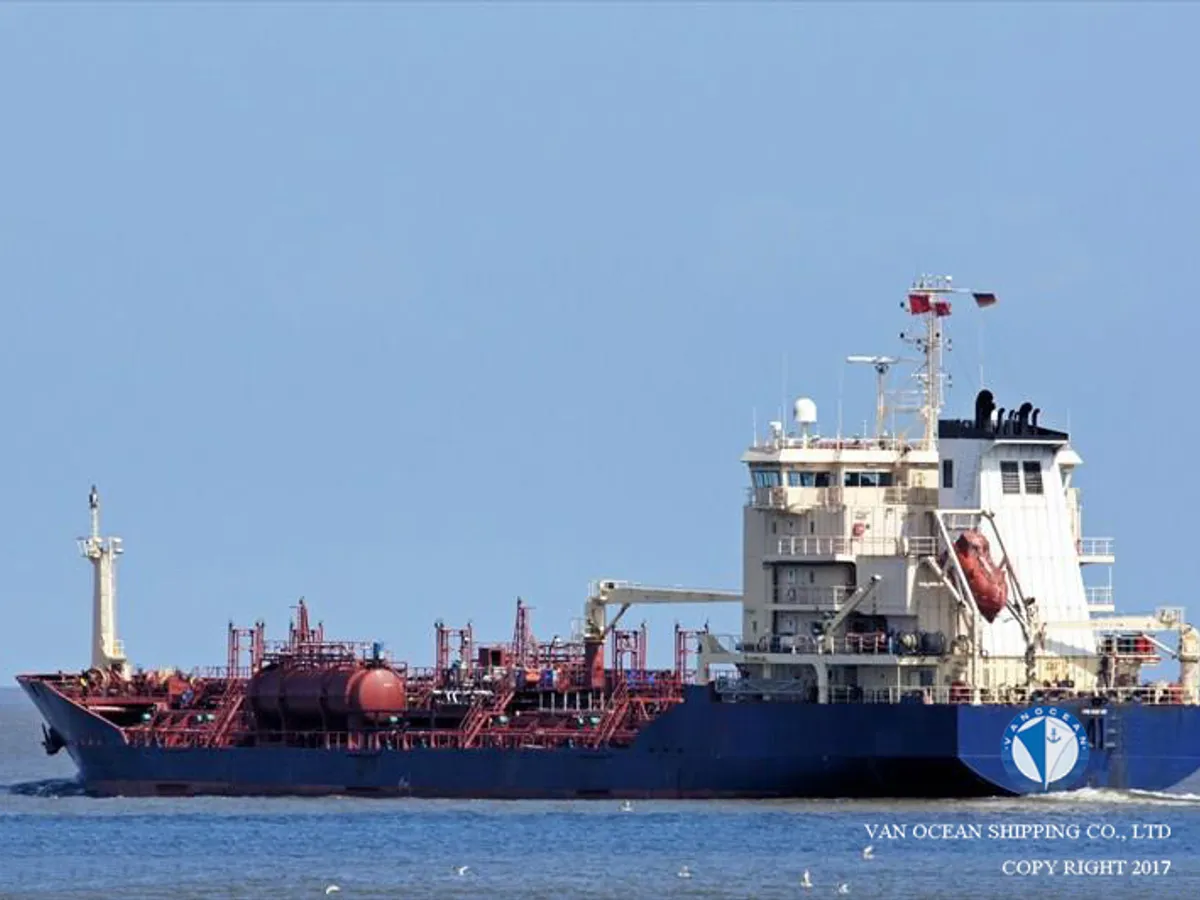 Petroliera/Chimichiera in vendita