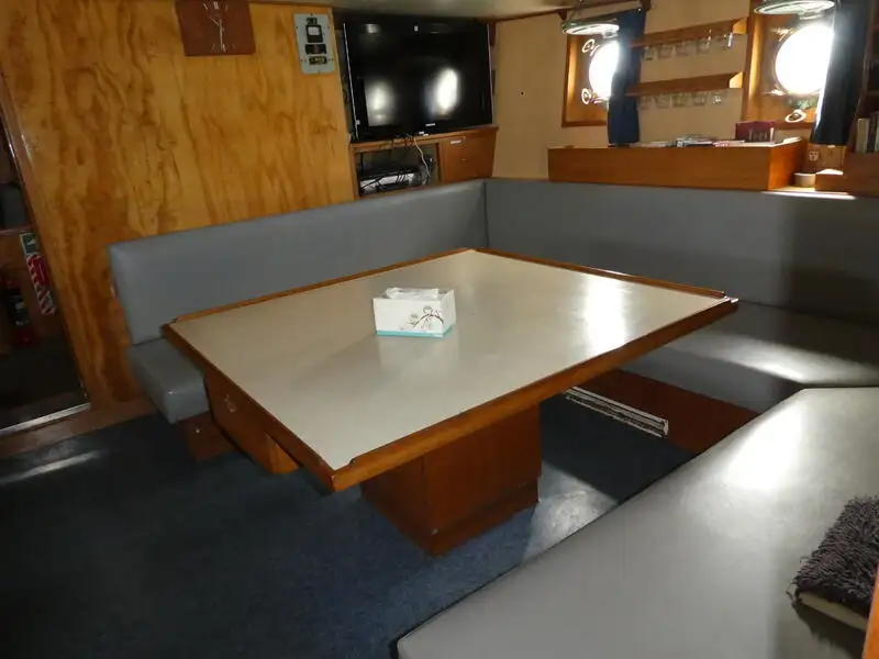 Nave da ricerca in vendita