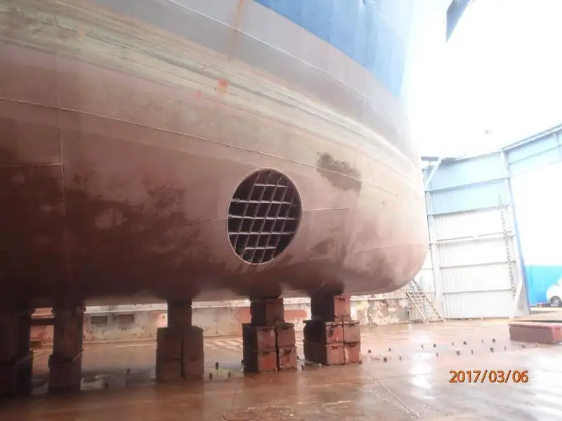 Nave refrigerata in vendita
