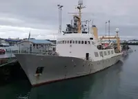 Nave da ricerca in vendita