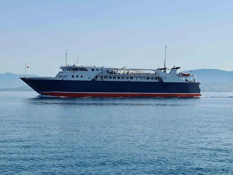 Nave RoPax in vendita