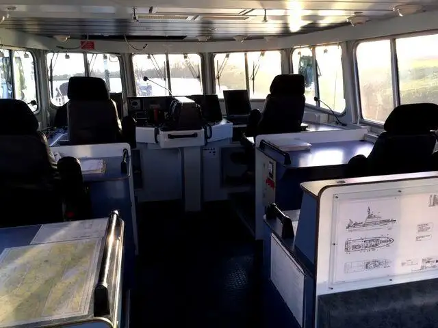 Nave da rilevamento in vendita
