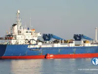 Nave refrigerata in vendita