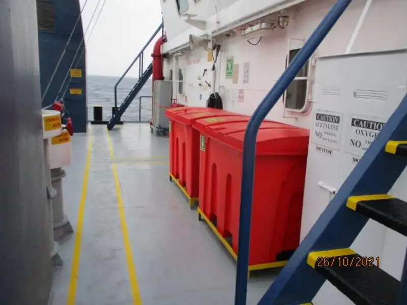 Nave refrigerata in vendita