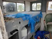 Nave di supporto in vendita