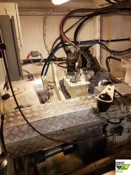 Chiatta adibita ad alloggio in vendita