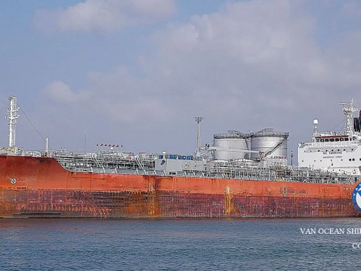 Petroliera/Chimichiera in vendita