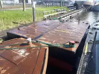 Pontone in vendita