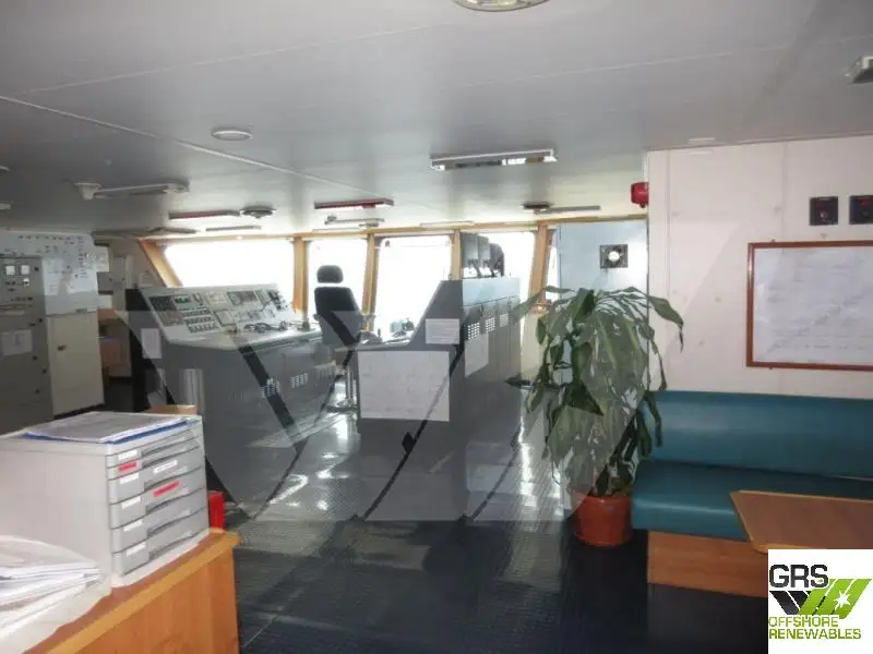 Nave di supporto in vendita
