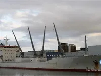 Nave refrigerata in vendita