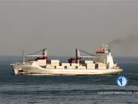 Nave refrigerata in vendita