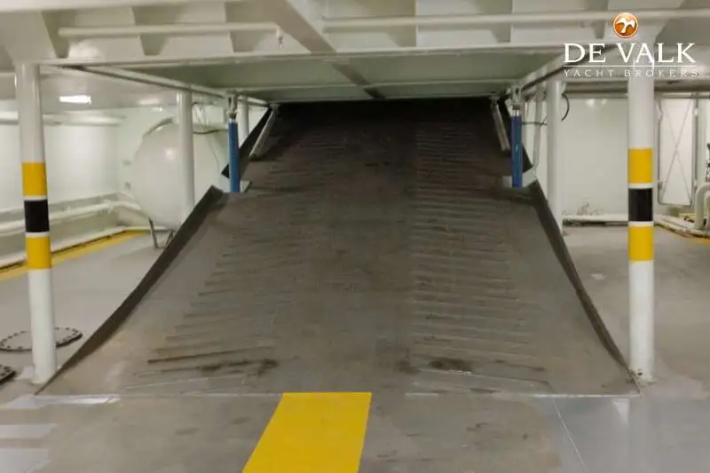 Nave traghetto in vendita