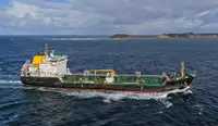 Oil/Chemical tanker in vendita