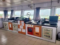 Nave da sbarco, con serbatoi in vendita